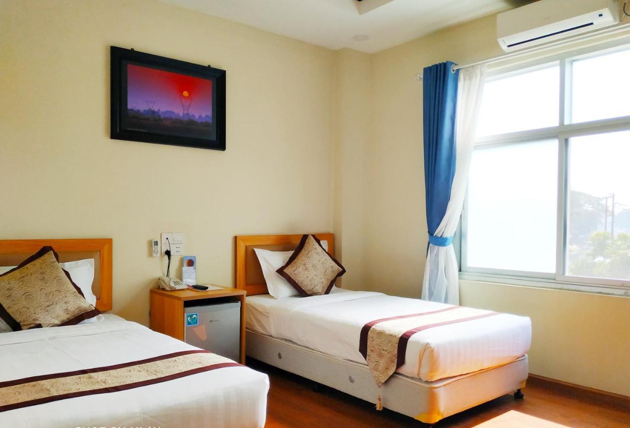 Kayah Land Hotel Loikaw Exteriör bild